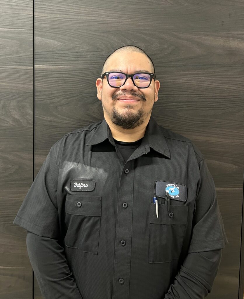 Delfino-10 YEARS EXPERIENCE